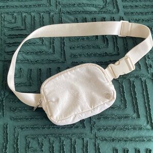 lululemon athletica Ivory Belt Bag